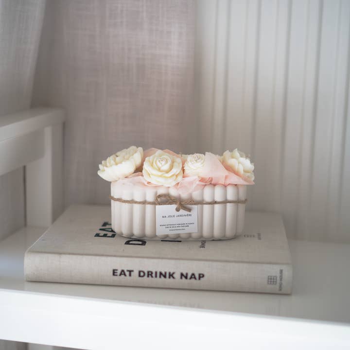 MY PRETTY GARDENER - Soy Wax Candle Bouquet for wholesale by Studio Firaora