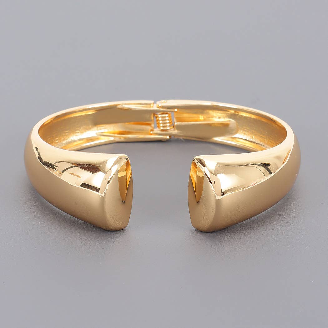 3AM BY H&D ACCESSORIES – Engroshandel Manchetarmbånd – Metalhængselarmbånd1