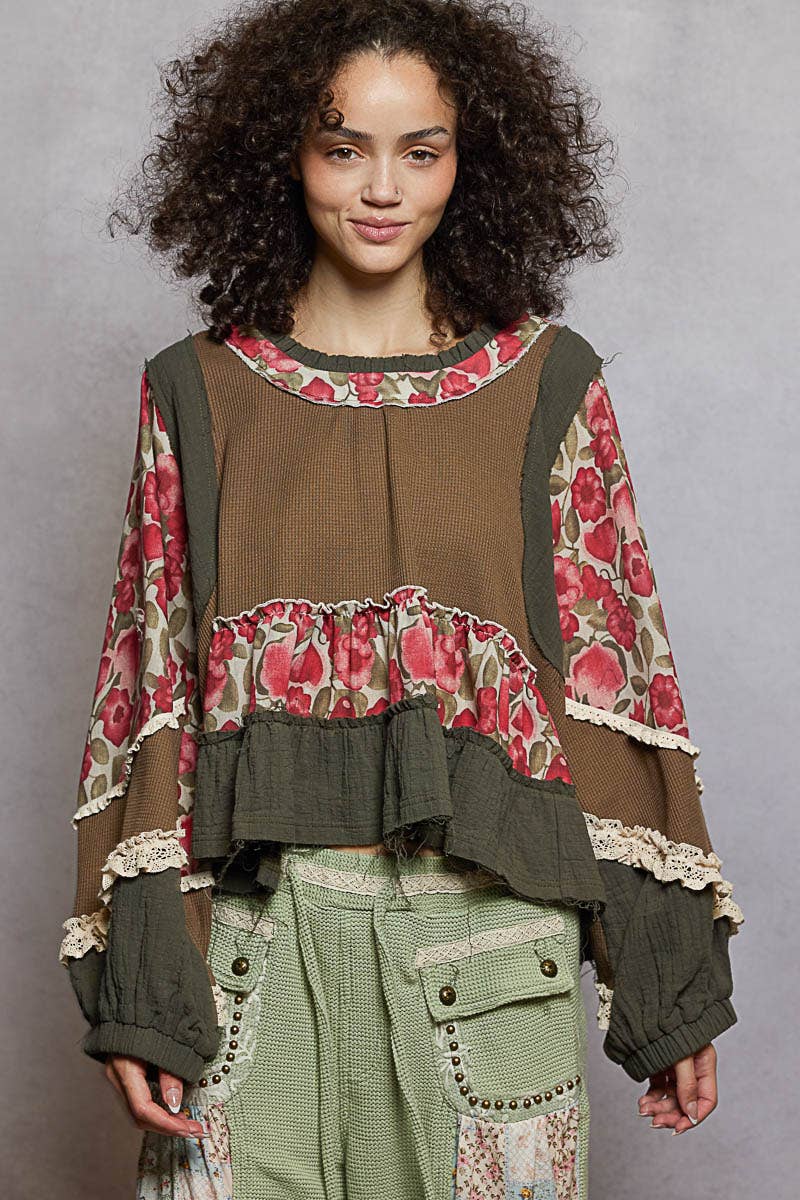 Pol Clothing - Wholesale Blouse - Women's - Round Neck Lace Trim Ruffle Hem Thermal Top1