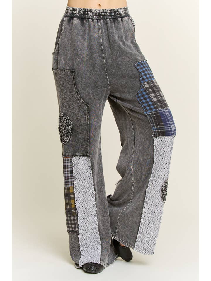 J.Her - Wholesale Pants - Women's - Mineral Washed Plaid Patched Doily Pants HP67362