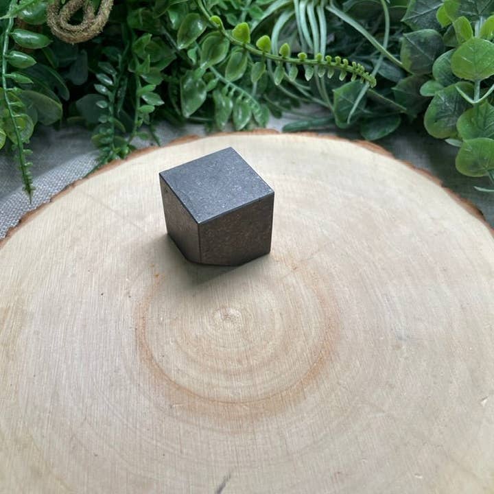 Copper Ashes - Wholesale Spiritual Stone/Crystal - Graphite Cube3