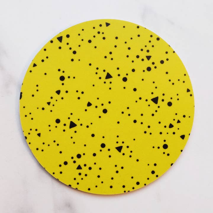 Sottobicchiere Yellow Lunar Storm - Lettera D per la vendita all'ingrosso da parte di Hippstory
