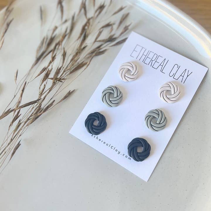 Clay Knot Stud Pack, boucles d'oreilles Boho Clay pour la vente par Ethereal Clay