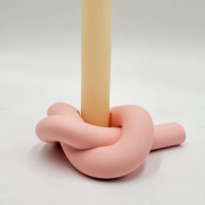 Galina Créations - Wholesale Candle Holder - Isis pink candle holder1