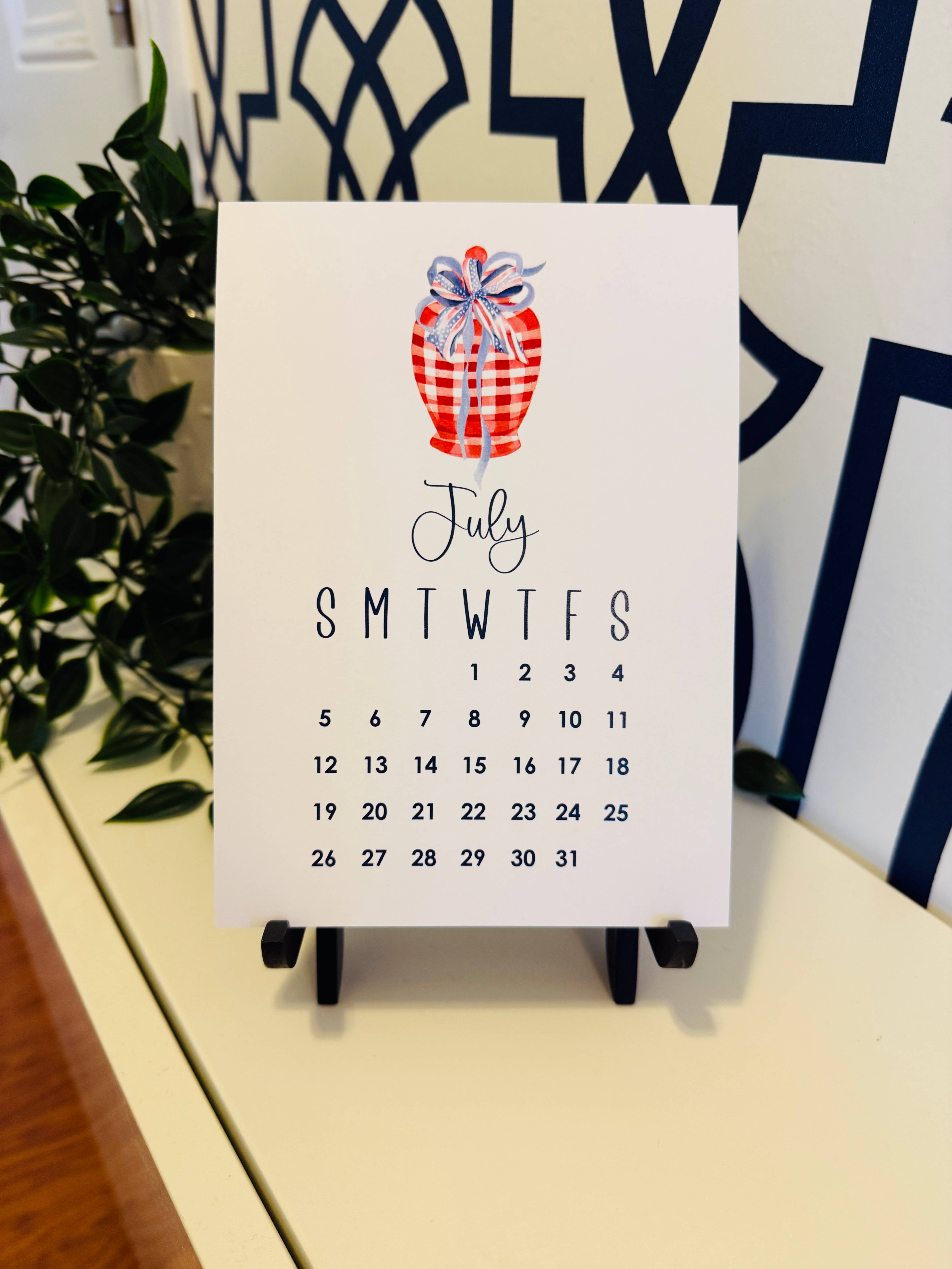 Note Worthy Paper Place - Wholesale Calendar - 2026 Desk Calendar Classic Chinoiserie | 5x76