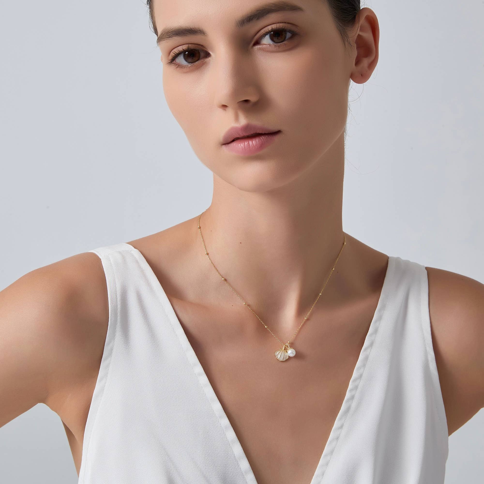 Perimade & Co. LLC - Wholesale Pendant/Charm Necklace - Seashell Pearl Beach Charm Necklace in 925 Sterling Silver4