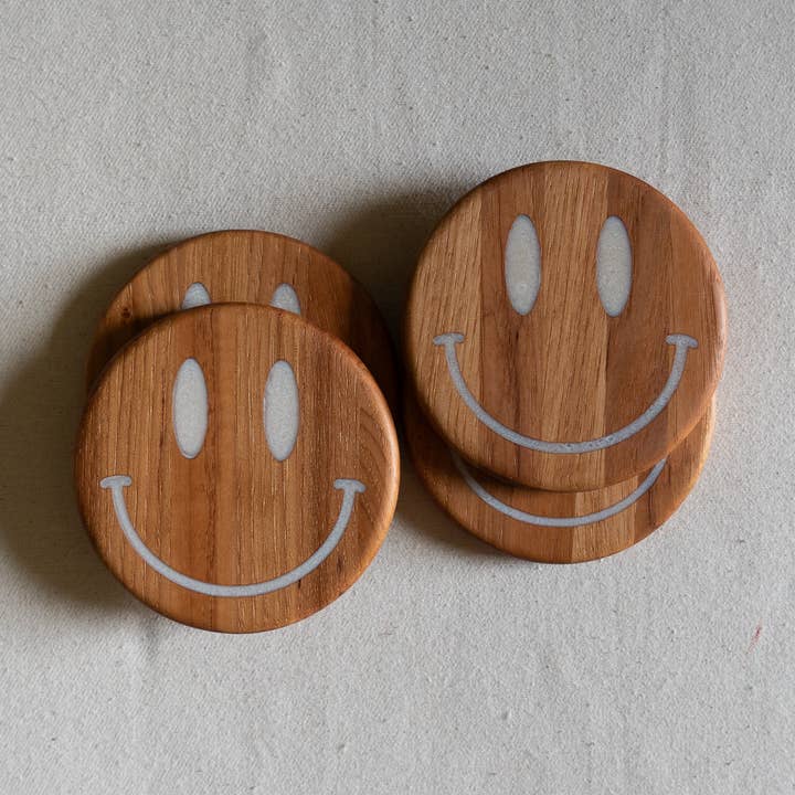 Smiley Face Untersetzer für den Großhandel von TIMBERMADE