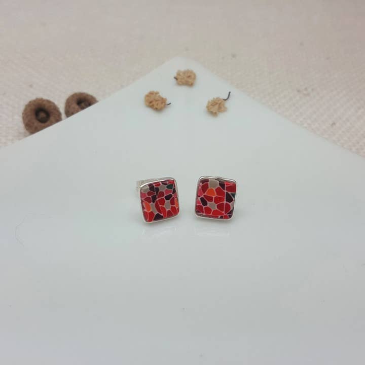 PASTACUITA - Wholesale Stud/Post Earrings - Gaudi modern style square button earrings. "Erin" Collection6