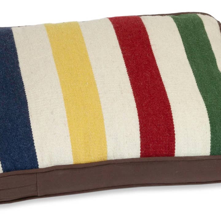 Chandler 4 Corners - Wholesale Pet Bed - Dog - Flatweave Wool Dog Bed12