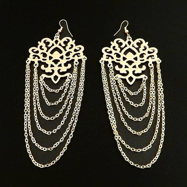 Fringe and Layered Fish Hook Chunky Chain Earrings for wholesale by Diacly