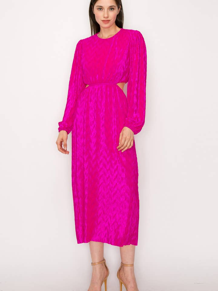 Långärmad utskuren detaljerad midiklänning i veckat tyg för wholesale av GPD label