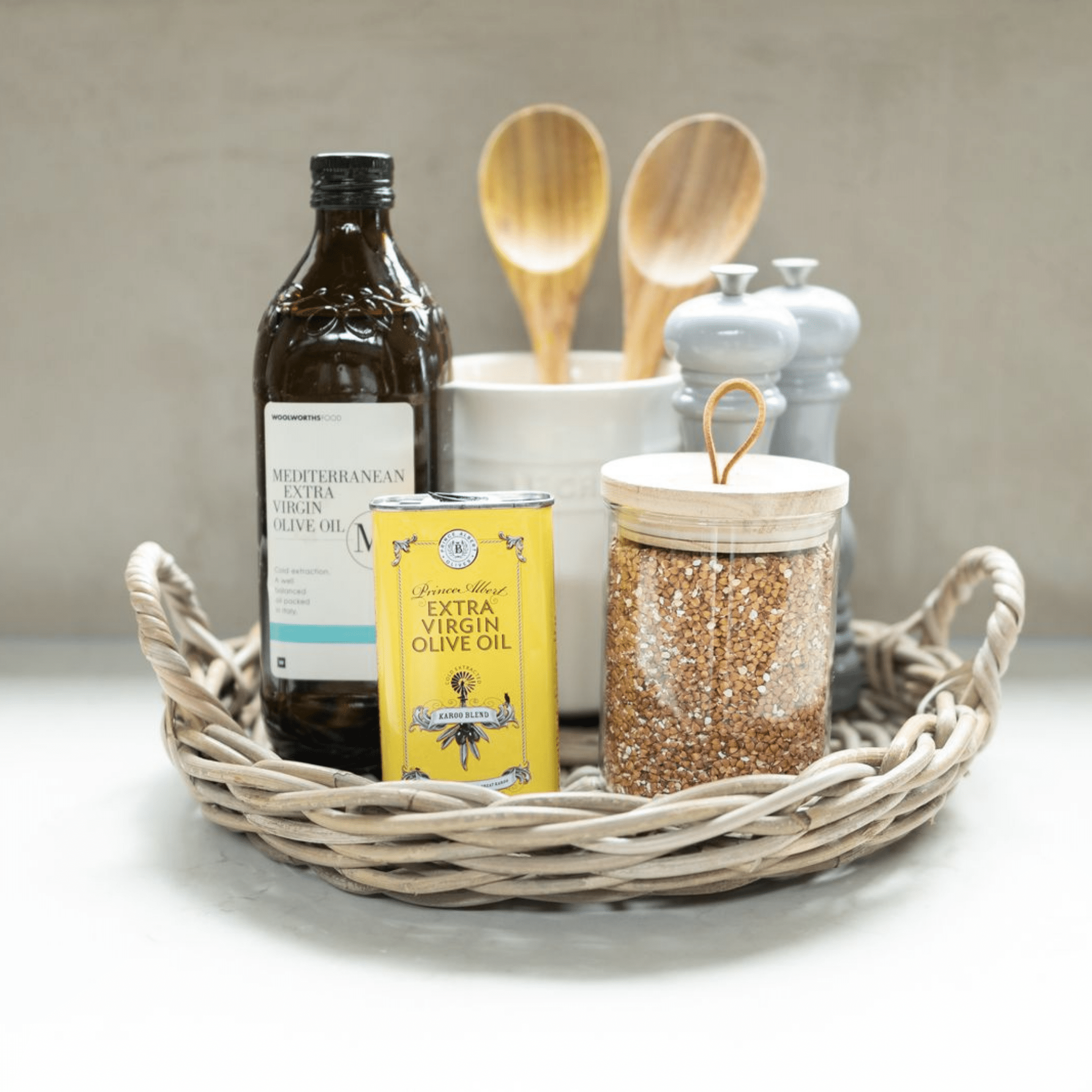 Basketly - Wholesale Decorative Tray - Rattan Round Tray2