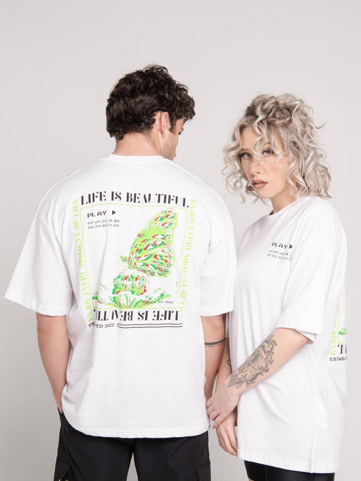 Loose Fit T-shirt with “Life” Prints White for wholesale by AARHON