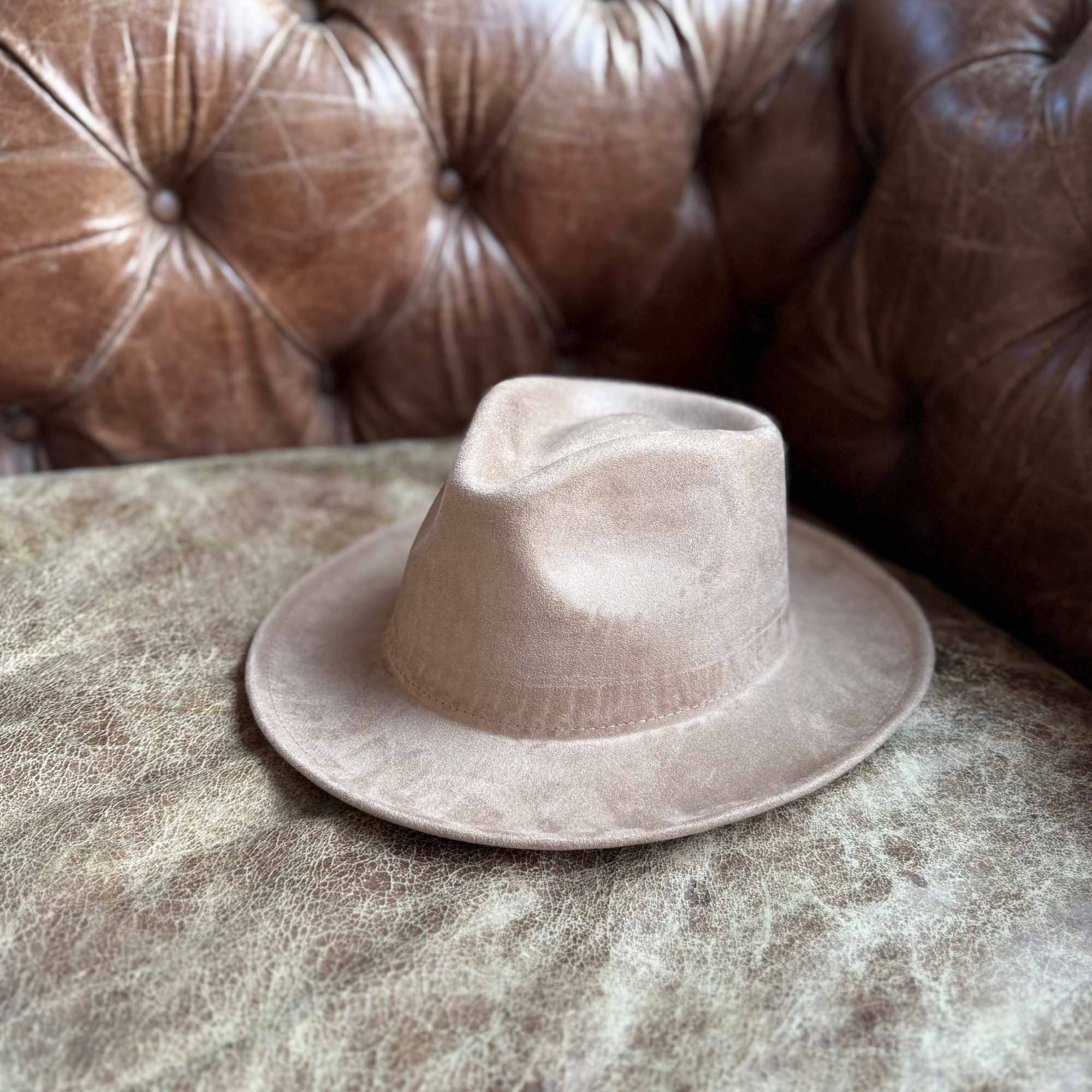 Queens INC – wholesale Fedora – Women’s – Stiff Short  Brim Rancher in  Suede Hat10