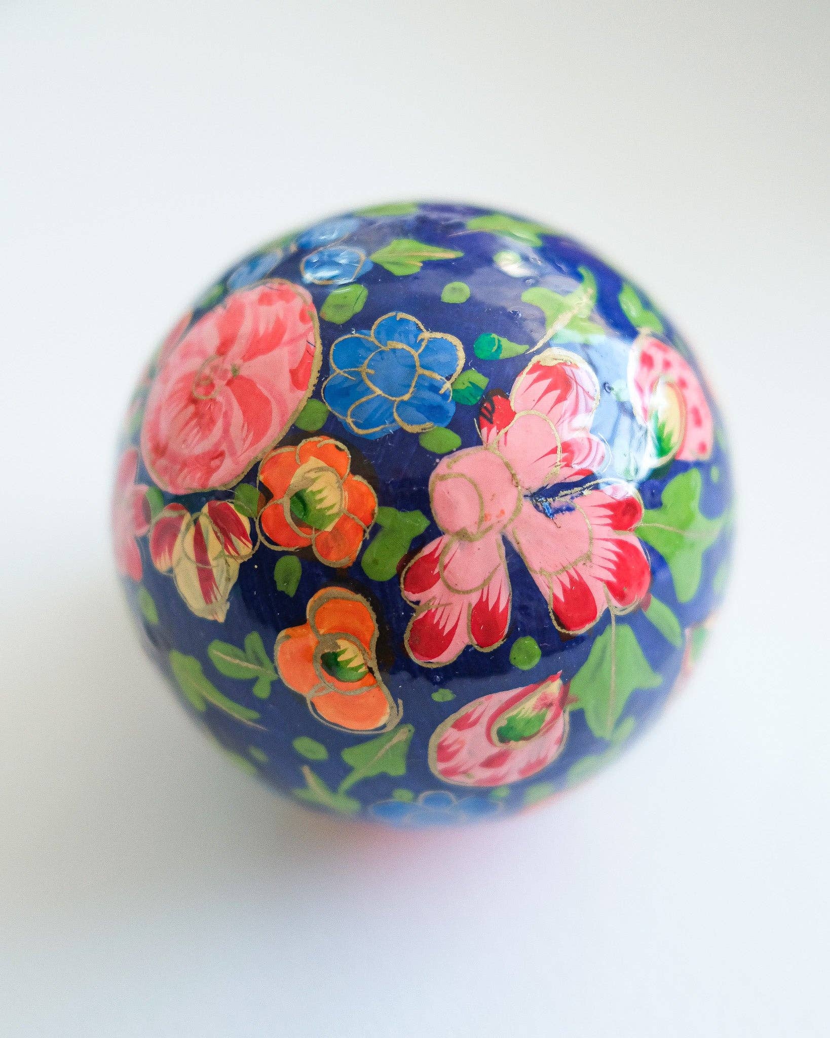 East End Press – wholesale Ornament – UK/EU: Dark Blue Blossoms Bauble3