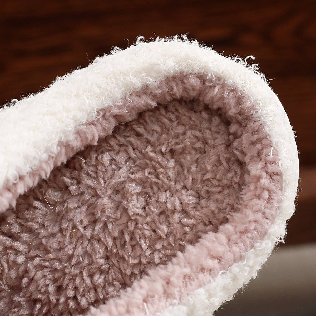 TYPE  CUTE CHERRY EMBROIDERED COTTON SLIPPERS_CWSHS0453 for wholesale on Faire7