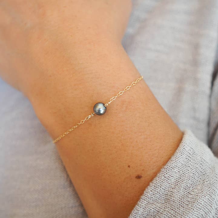 Armband met blauwe parel voor wholesale door Rippie Mae