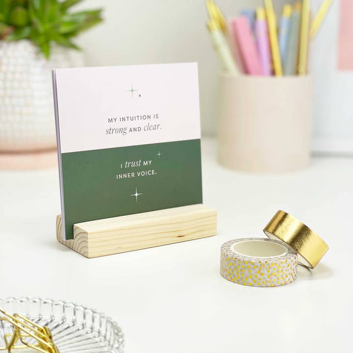 AIM Studio Co – wholesale Stationery/notecard set – 'I am' Affirmation Card Bundle with Wooden Holder3