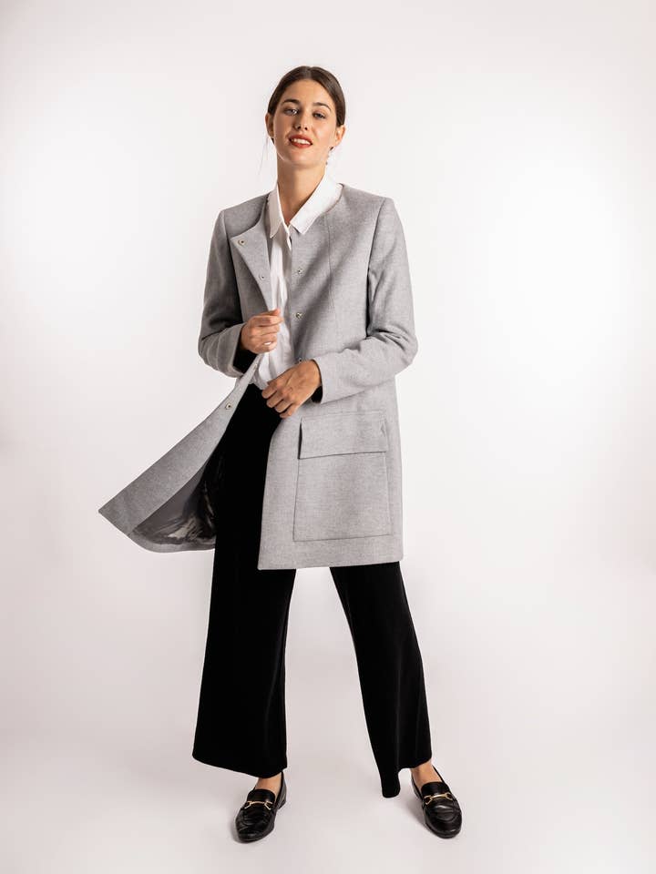 Jackie Cashmere Coat for wholesale by Bel Cashmere S.C.