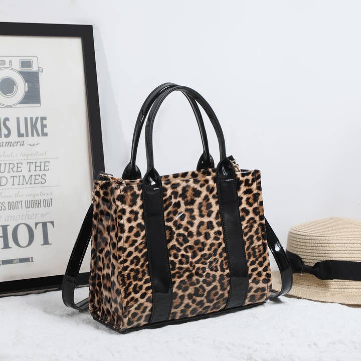 House of Milano – wholesale Tote bag – Women's – 25433 Leopard Print Patent Tote Bag2