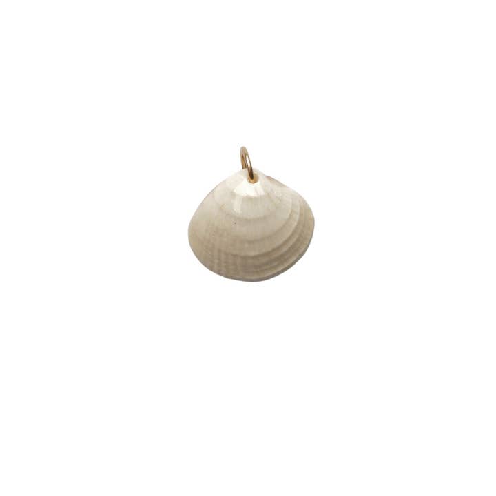 Clam Seashell Charm No. 08 for wholesale by ROOTSSEA
