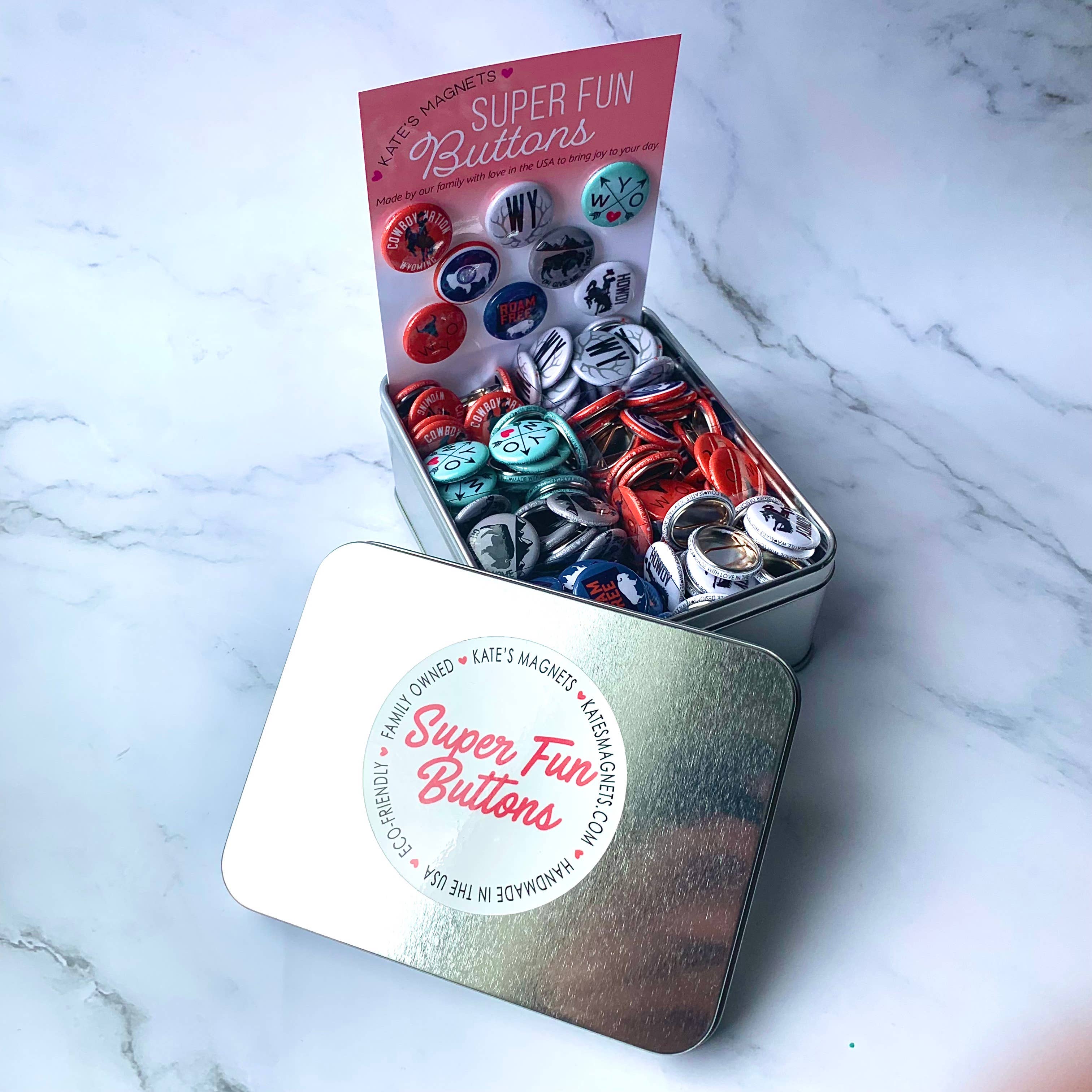 Kate's Magnets - Wholesale Lapel Pin/Button - Wyoming Button Tin of 200 1" Buttons2