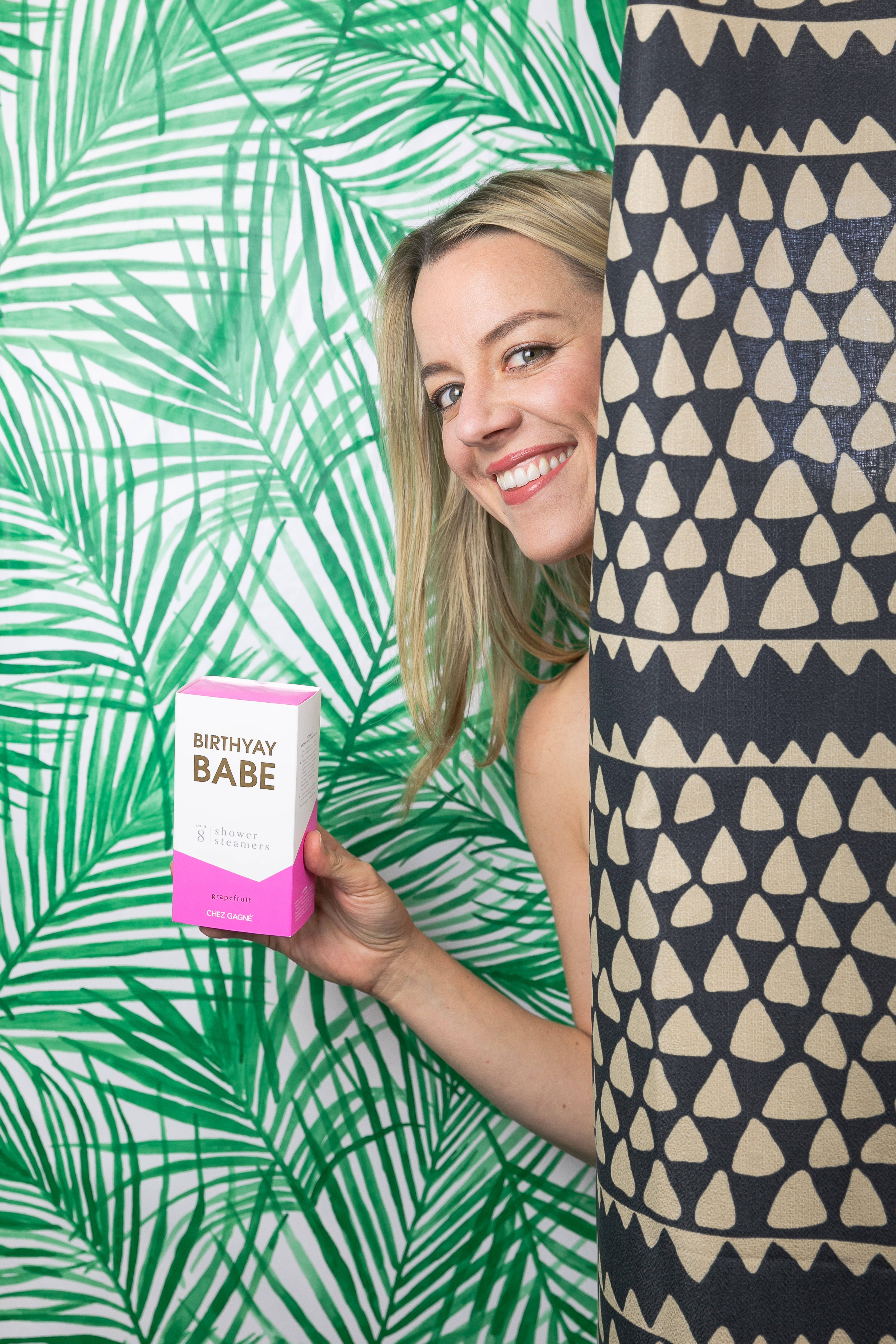 Chez Gagné - Vente Bombe de douche/galet bien-être pour la douche - Birthyay Babe - Diffuseurs aromatiques pour la douche parfum pamplemousse - Lot de 83