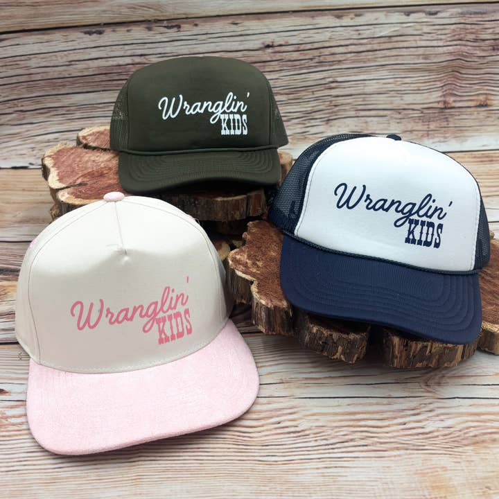 Gorra Trucker de Perfil Medio para Niños Wranglin' para venta al por mayor de Sage & Soil
