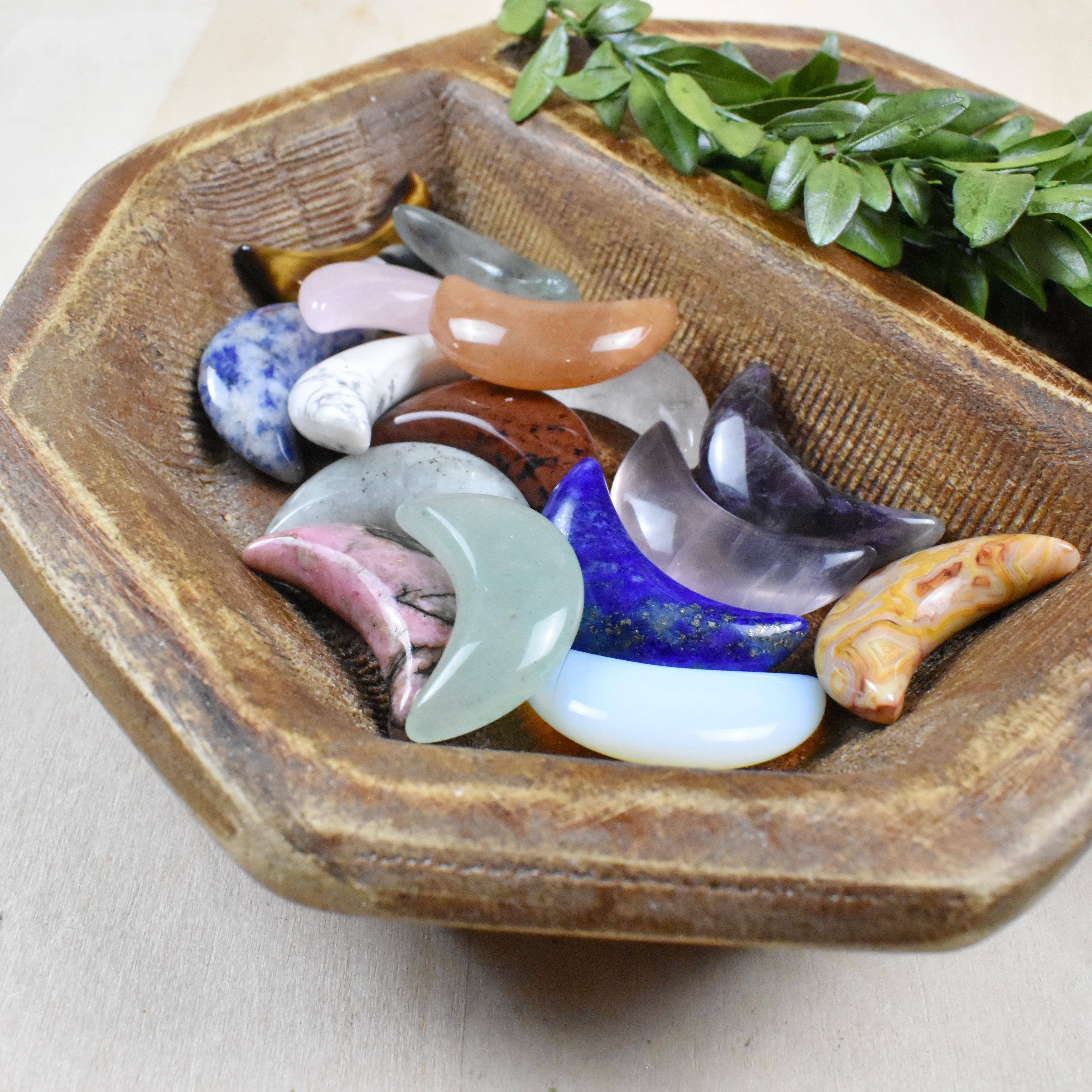 Ewelina Pas Jewelry - Wholesale Spiritual Stone/Crystal - Crescent Moon Gemstone Pocket Stone12