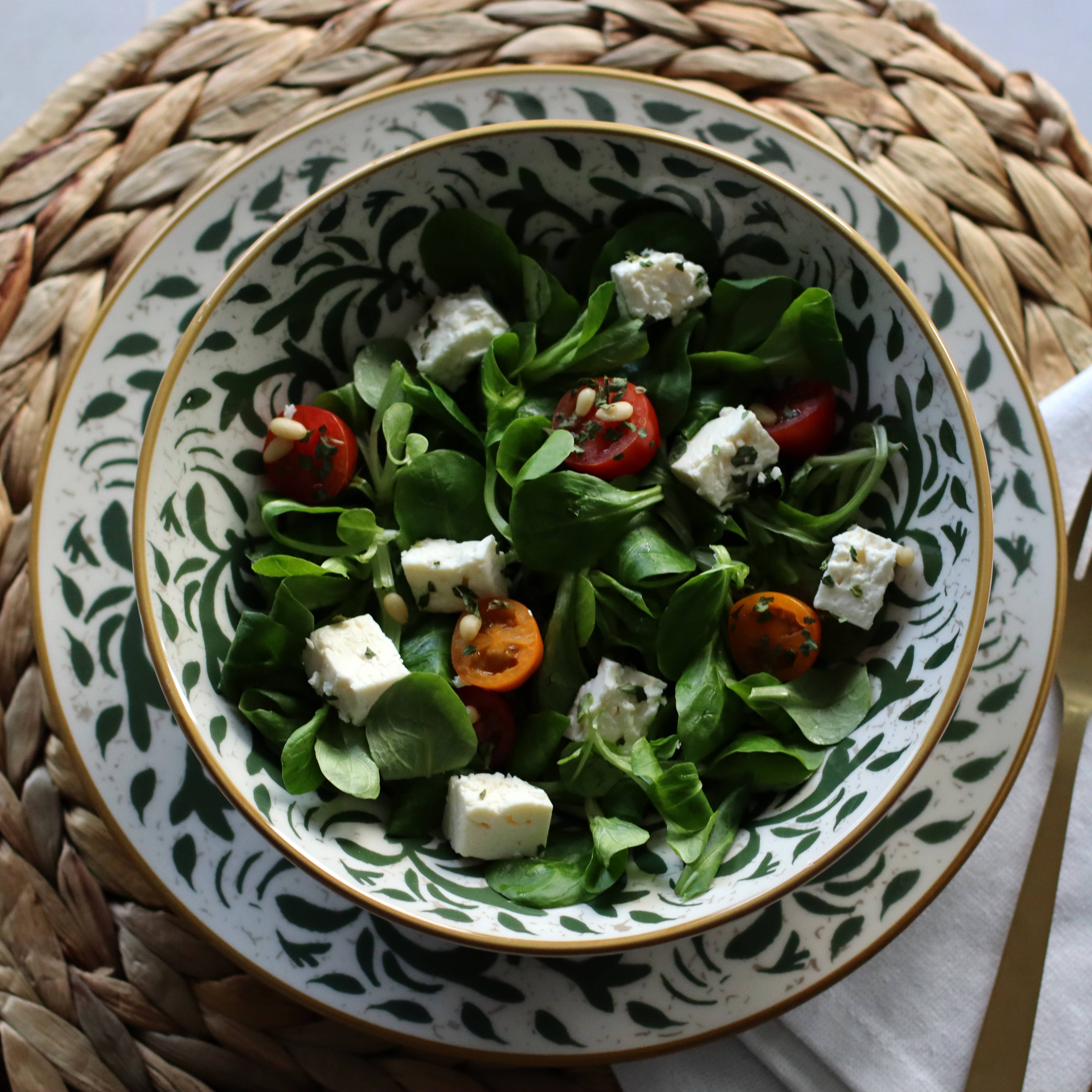 Novastyl – wholesale Dinner plate – HÉRACLÉE 27cm dinner plate in stoneware with green decor2