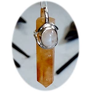 Crystal Earth Sterling – wholesale Hänge-/berlockhalsband – Kristallhänge i sterling - Guldkvarts, Månsten