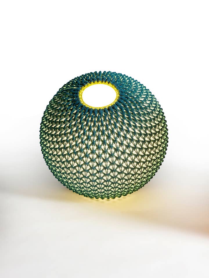 Strikket Fri - Medium for engroshandel hos DM + PARTNERS