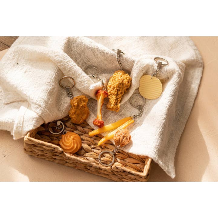 yumazing / Connectrade AG - Wholesale Keychain - Unisex - Keychain Walnut3