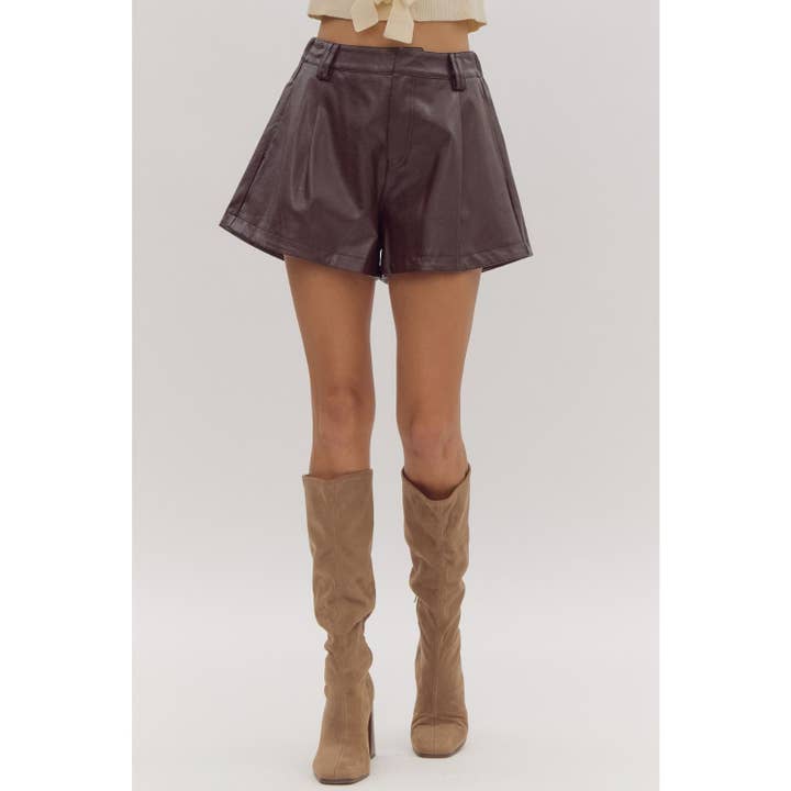 STYLE USA - Wholesale Shorts - Women's - Solid faux leather high rise shorts7