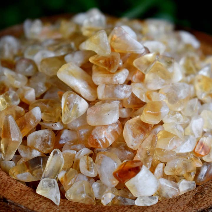 Soothing Crystals – Engroshandel Spirituelle sten og krystaller – Helbredende ædelstensstykker | Citrin | Rå krystalstykker