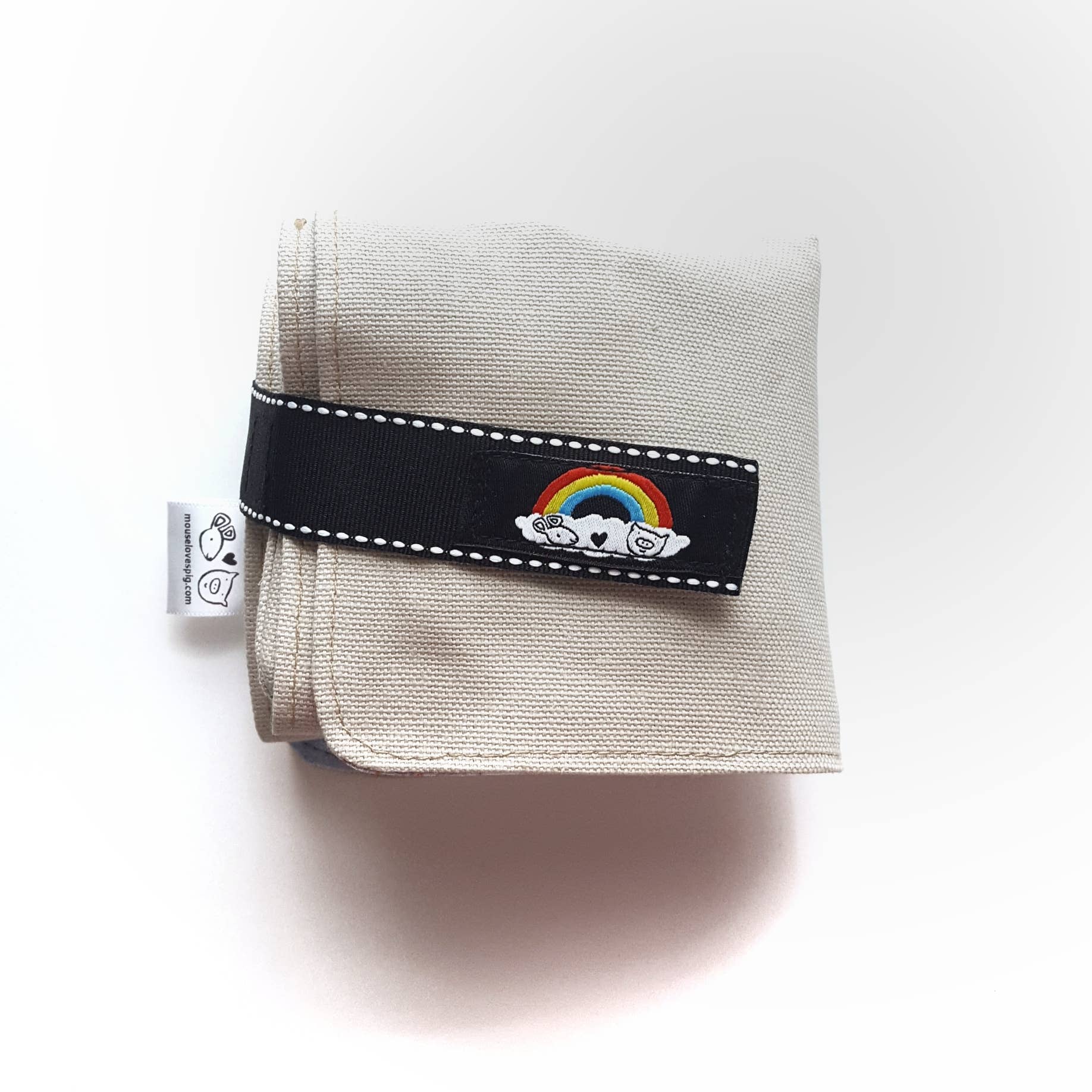 Mouse Loves Pig – wholesale Toy set – Kids – Tiny Worlds™ Travel toy playmat - Rainbow1