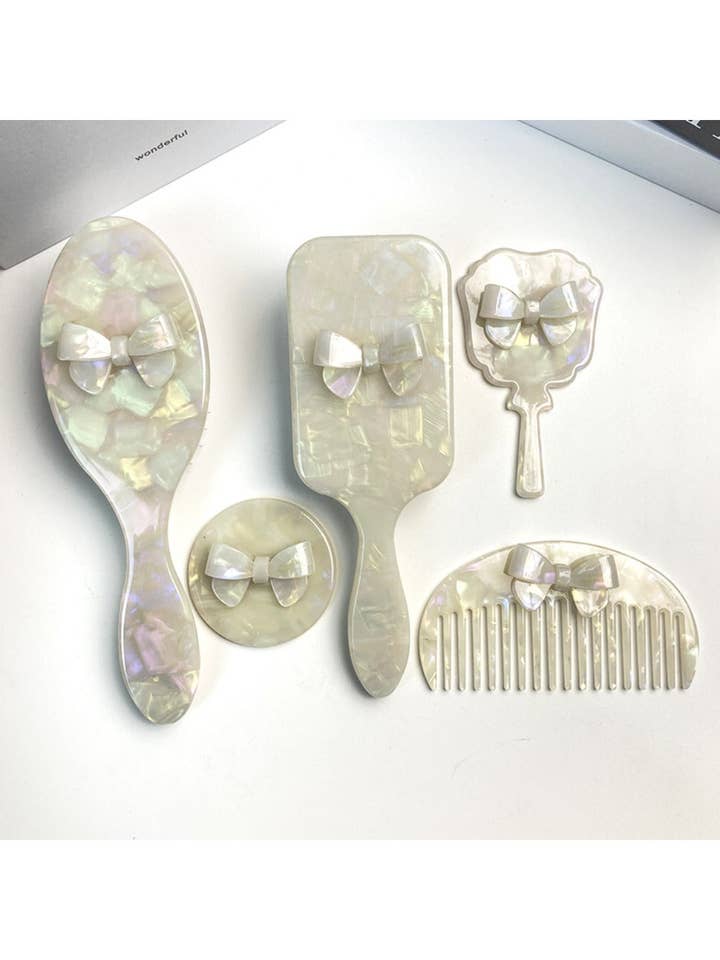 Camerow - Retro Bow Design Comb Mirror for wholesale by WEST AUSSIE SUPPLIES