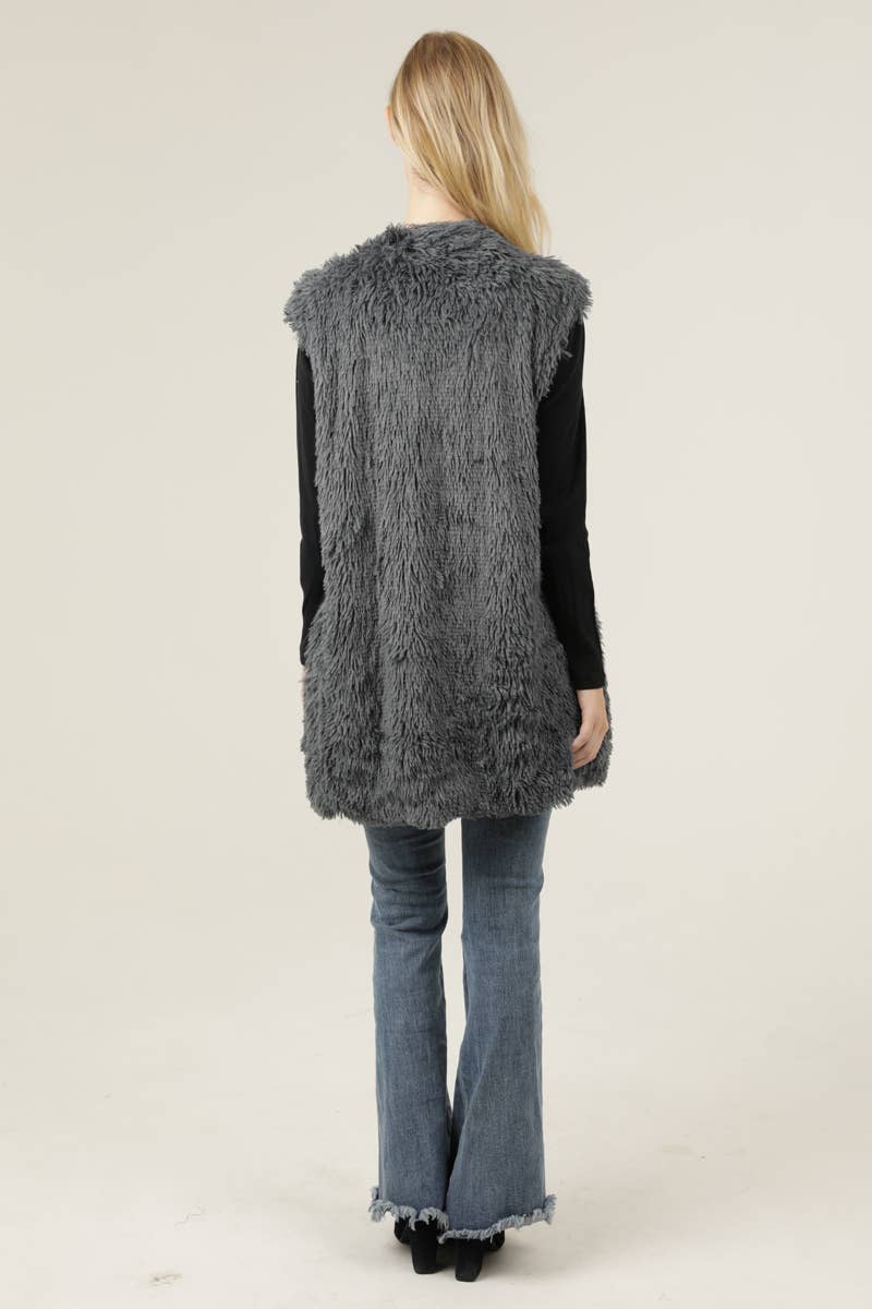 ANGIE - Wholesale Outerwear Vest - Women's - SJ812-ASIS FURRY VEST4