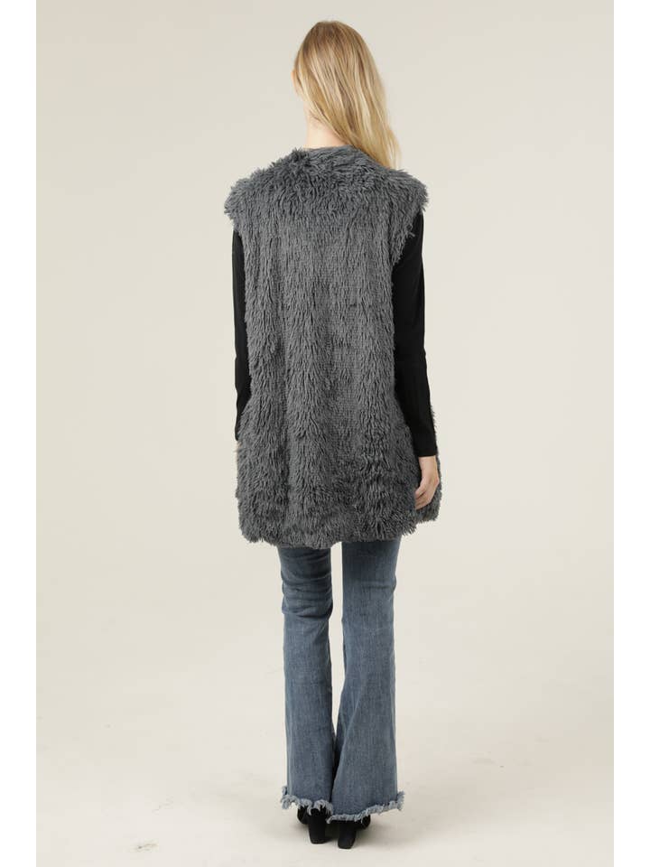 ANGIE - Wholesale Outerwear Vest - Women's - SJ812-ASIS FURRY VEST4