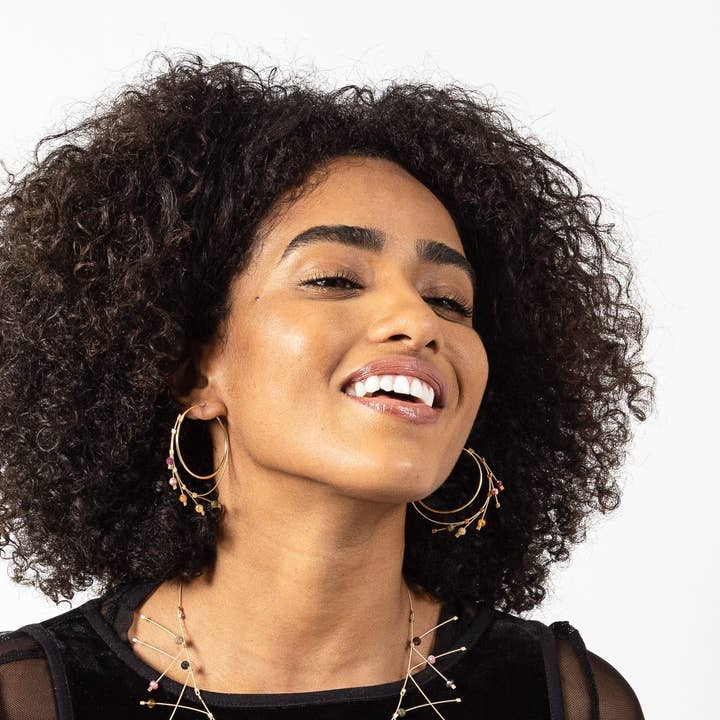 Spring hoepels (groot) voor wholesale door Meghan Patrice Riley