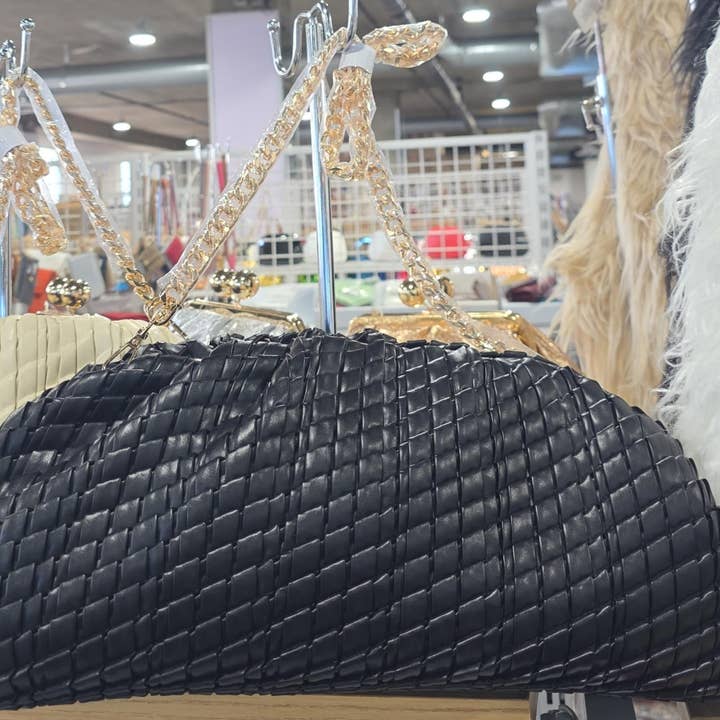 Oblige by G - Wholesale Shoulder bag – women's - Woven Chain Shoulder Bag 61646-UE6