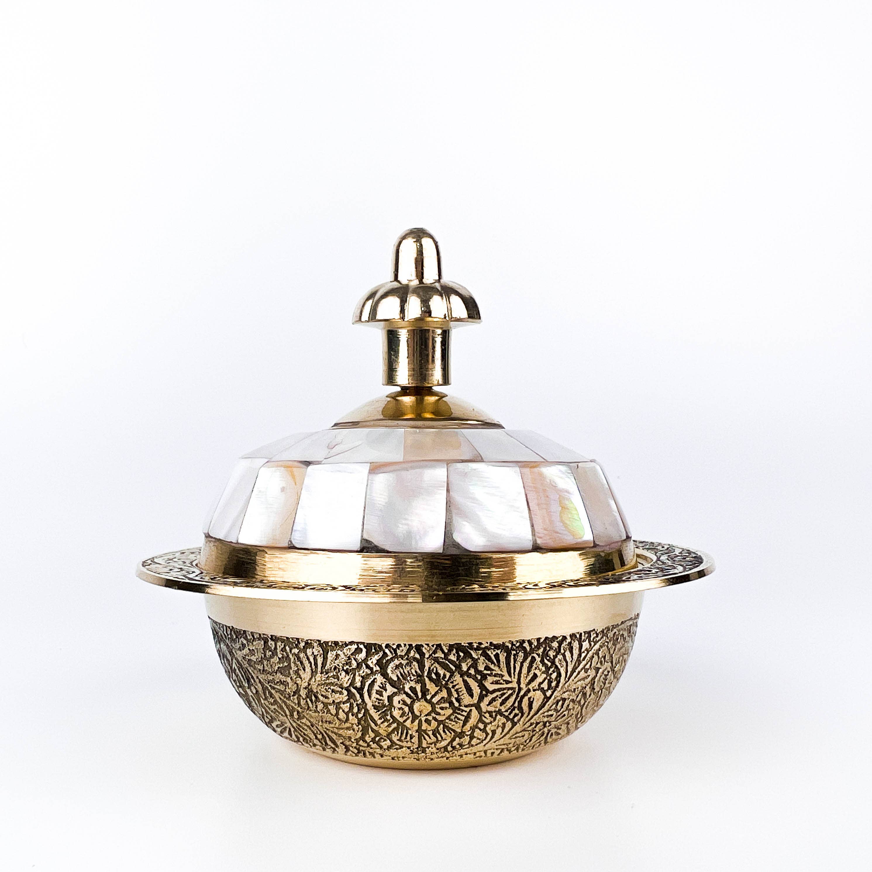 GREENROOTS USA LLC - Wholesale Decorative Plate/Dish/Bowl - Brass Mother Of Pearl Carved Bowl With Lid - 3.5"D, 3"H