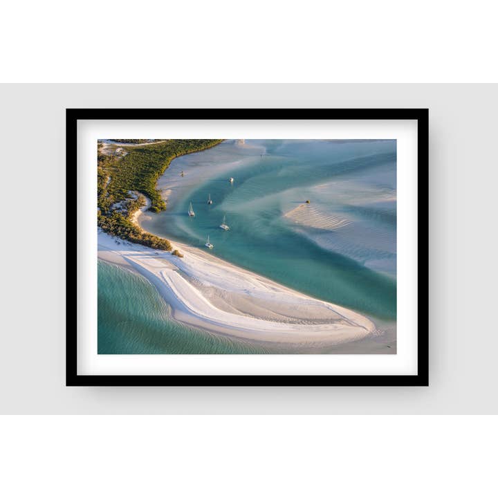 Amore per la luce per la vendita all'ingrosso da parte di Above And Below Gallery