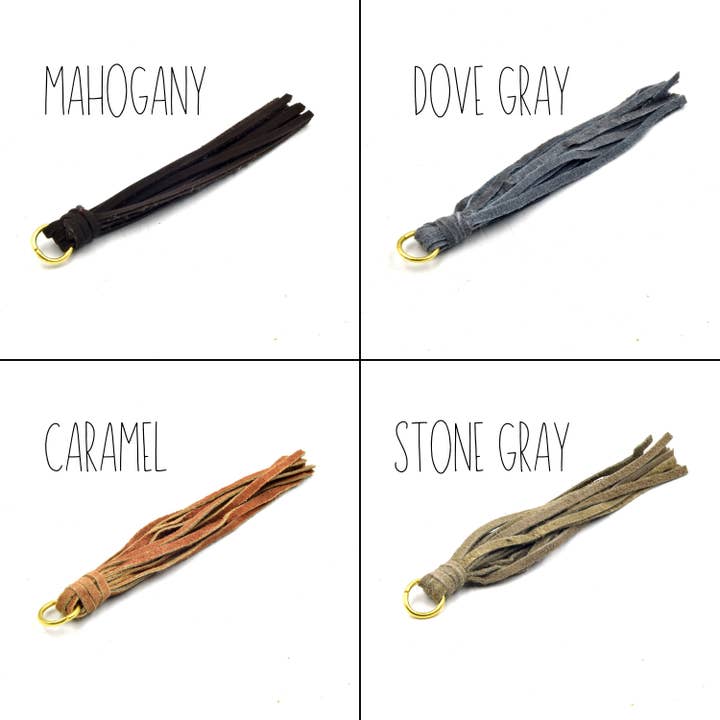 Only Beads - Wholesale Individuele bedel/hanger - Kwastjes | 5 inch faux suède kwastje op gouden springring | Beige, bruin, rood, bordeauxrood, grijs, bruin kwastje hangers2