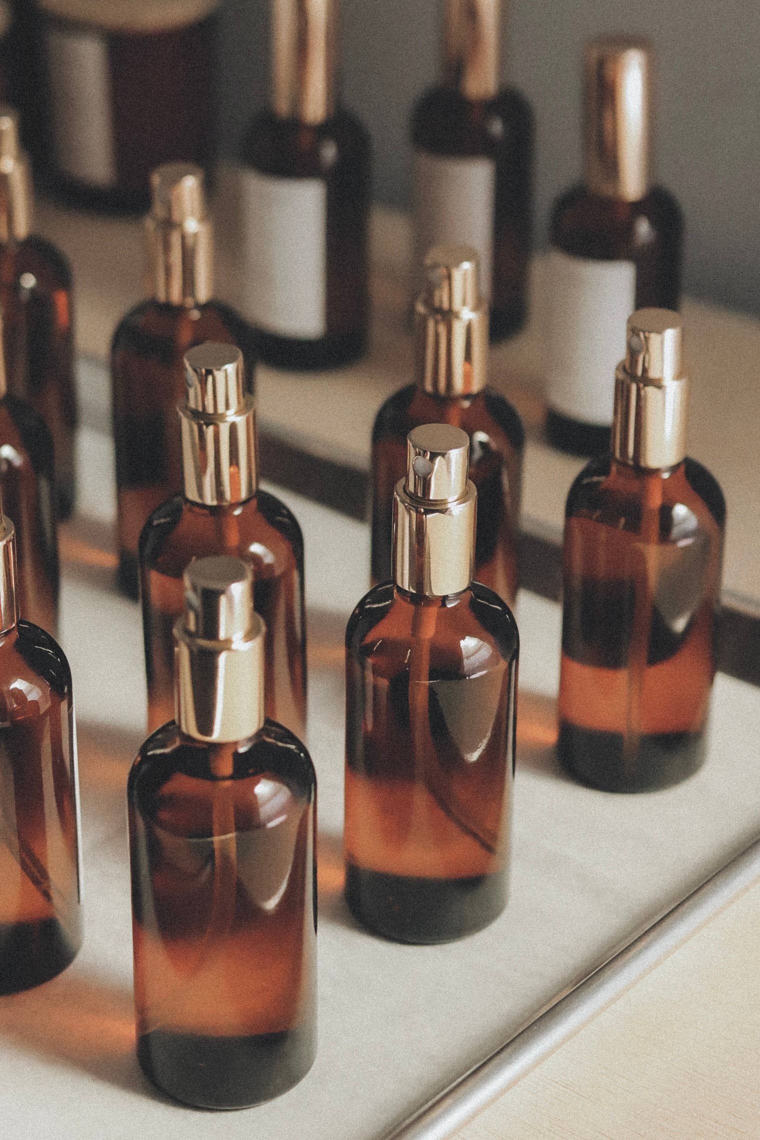 Luceria Candle Co. – wholesale Rums- och linnespray – White Label Kropps- och Rumsprayer | Bärnstensflaskor | Inga Etiketter1