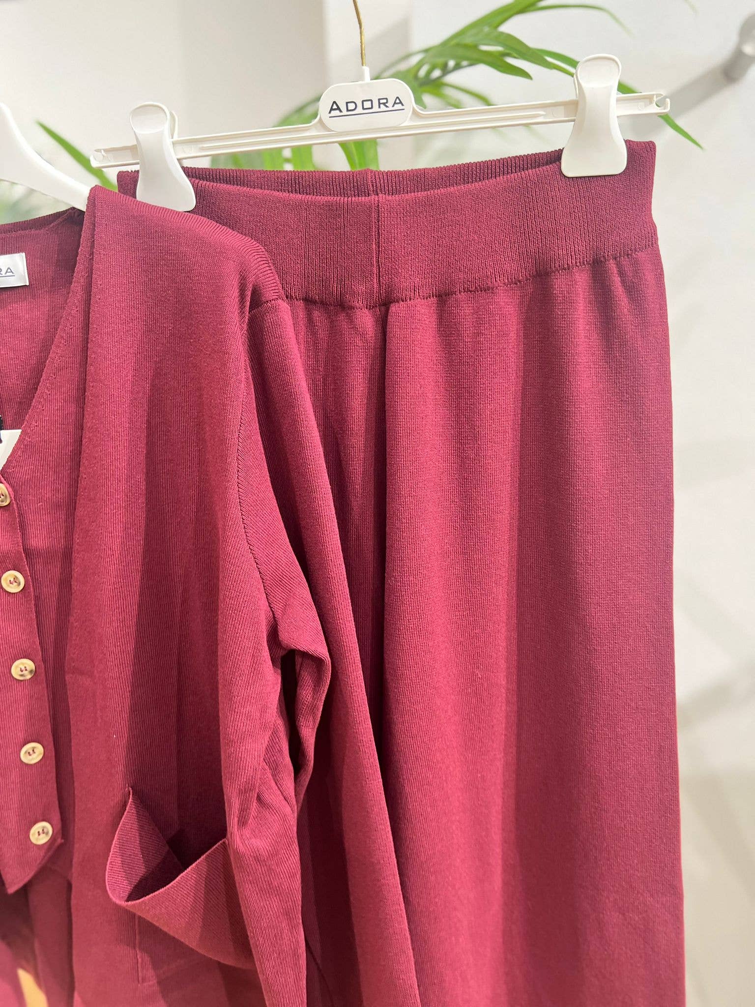 ADORA - Wholesale Set met top en broek (GEEN Loungewear) - Dames - Gebreide set 3-delig gilet+vest+broek2