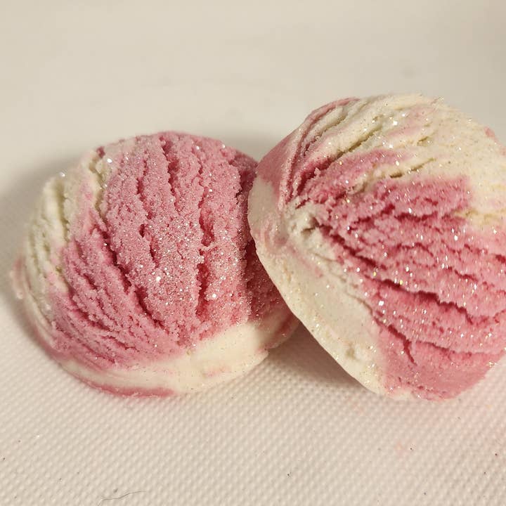Buyer choice if color is available Champagne Bubble Scoops for wholesale on Faire