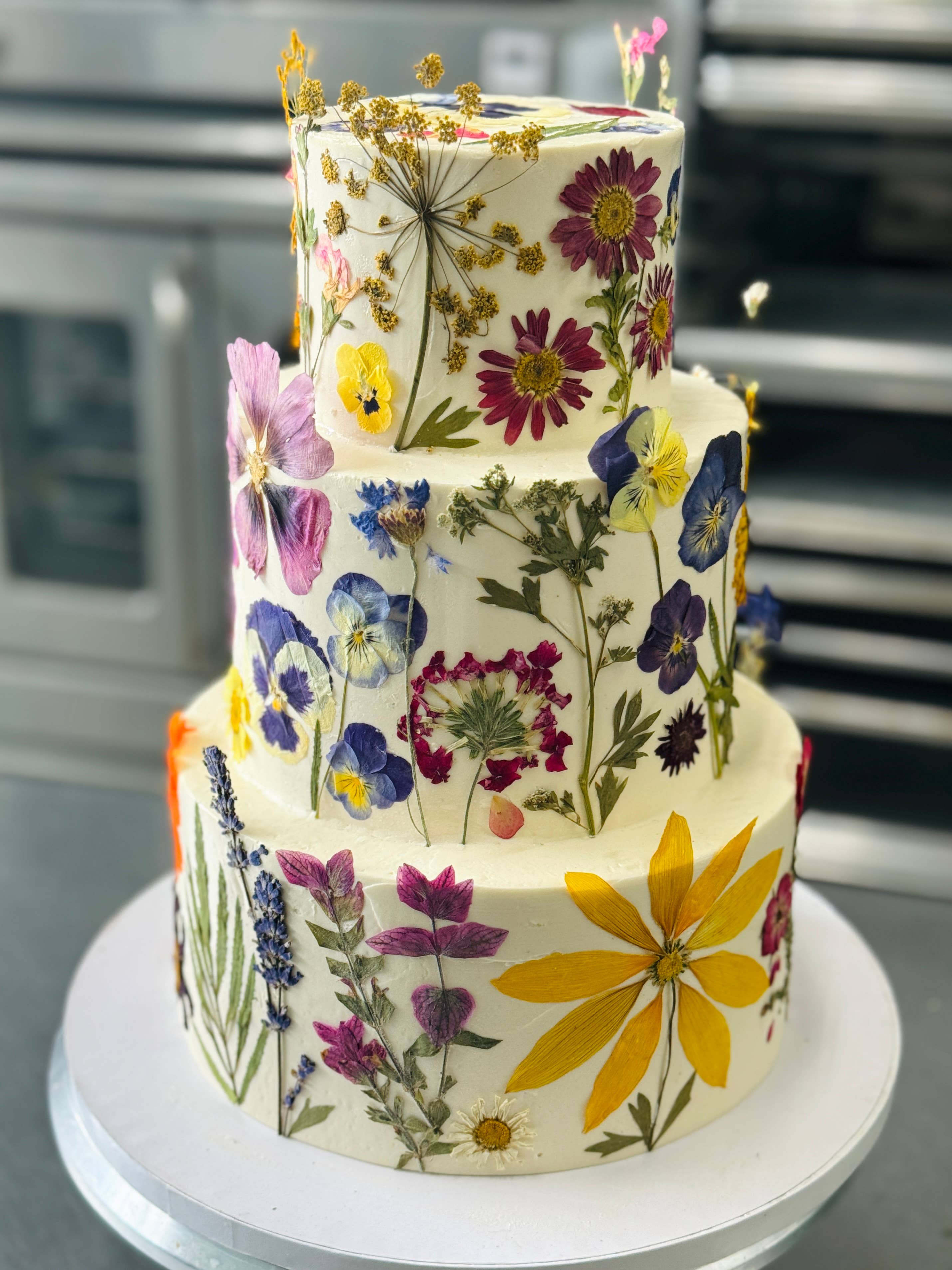 Eat Your Flowers – wholesale Tårta/Cupcake Topper – Ätbara pressade blommor för dekoration5