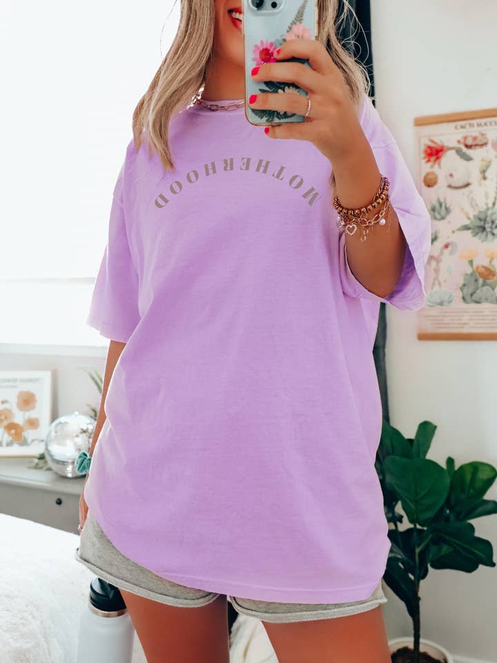 MOTHERHOOD FLIP IT TEE for wholesale by LOLA MAGNOLIA