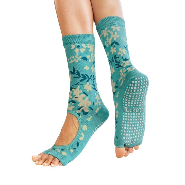 Chaussettes de Pilates Allegro Tucketts Crew - Antidérapantes, Ouvertes aux Orteils, Barre & Yoga - Femme pour la vente par Tucketts